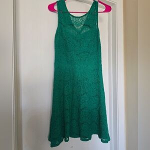 🌷 Francesca’s Green Lace Mini Dress 🌷